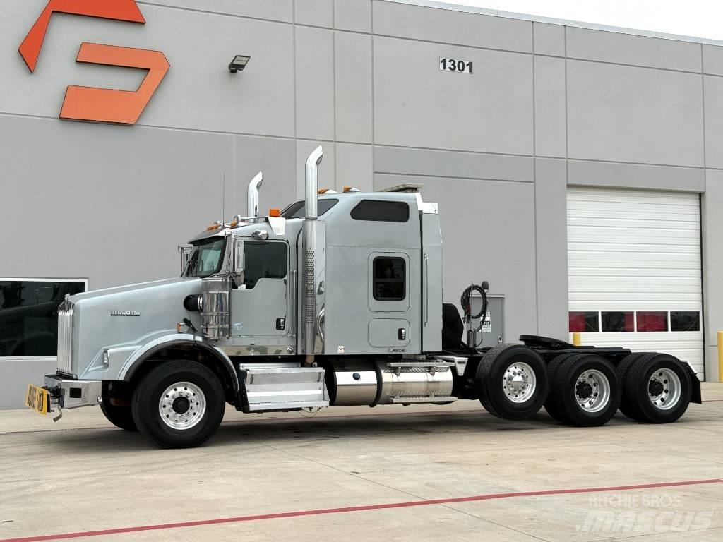 Kenworth T 800 W وحدات الجر