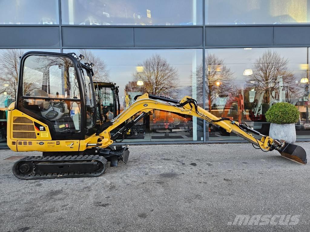 CAT 301.7 D حفارات صغيرة أقل من 7 طن (حفارات صغيرة)