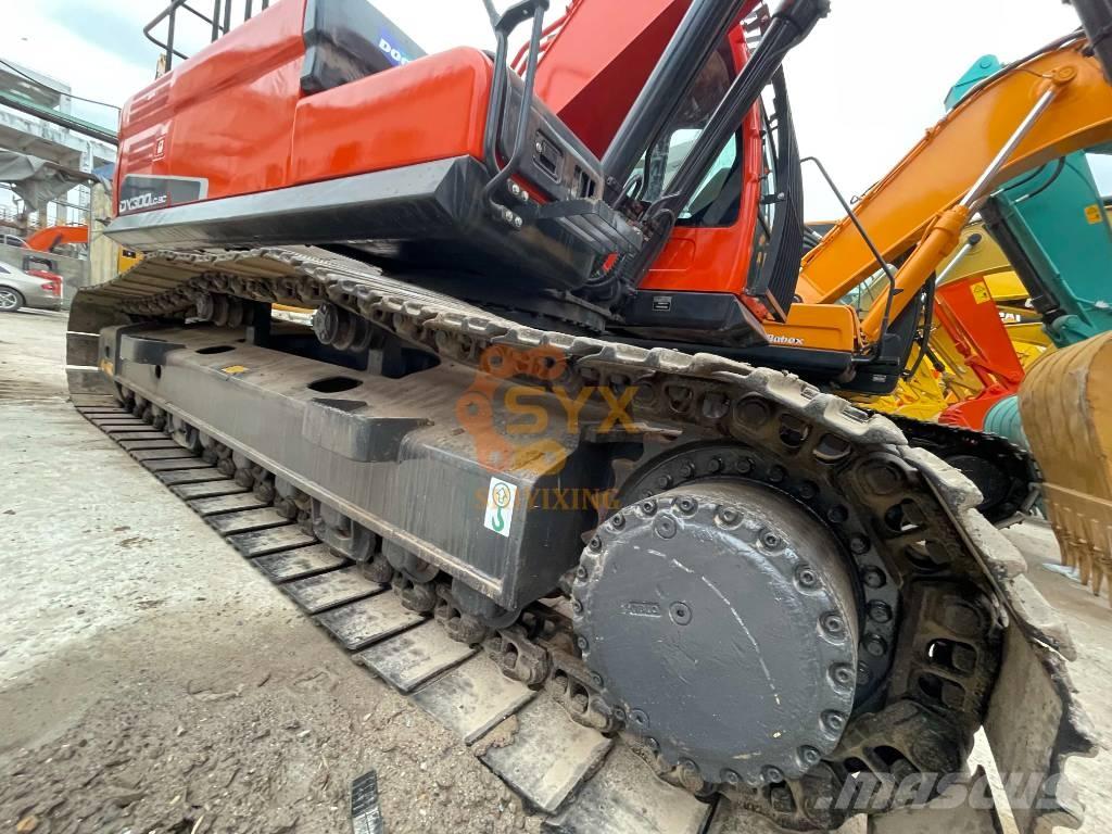 Doosan DX 500 LCA حفارات زحافة