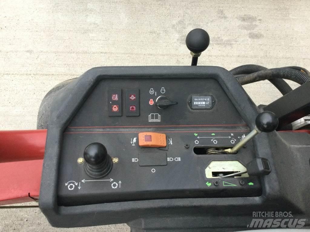 Toro 3250D ركوب الحشائش