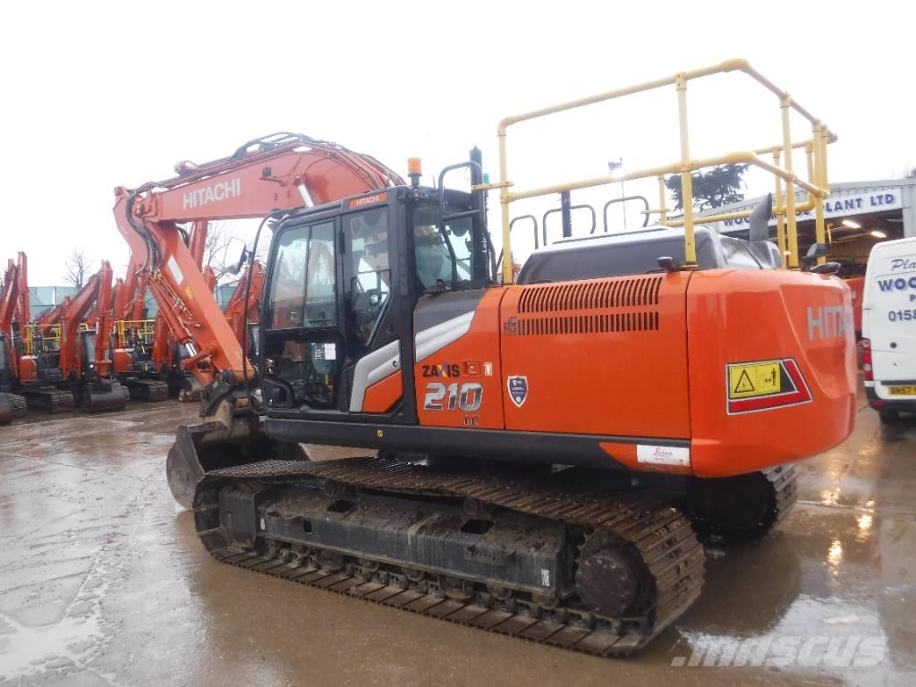 Hitachi ZX 210 LC-7 حفارات زحافة