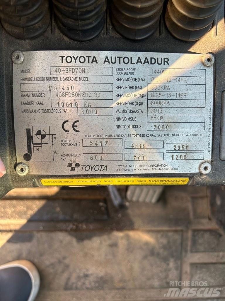 Toyota 40-8 FD 70 N شاحنات الديزل