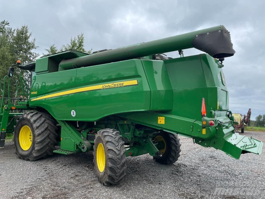 John Deere W 540 حصادات