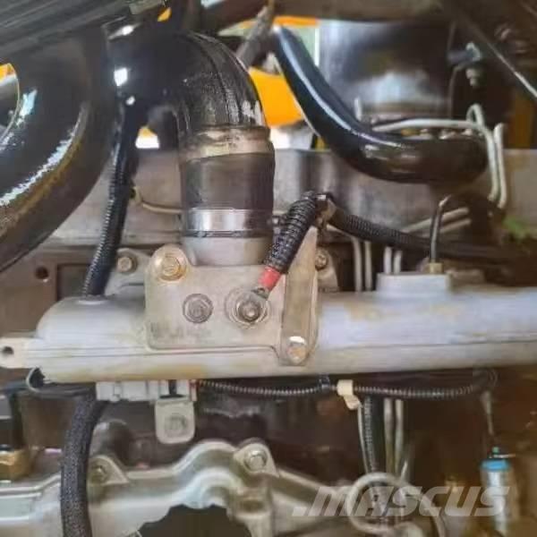 JCB 3CX لوادر ذات جرافات عكسية