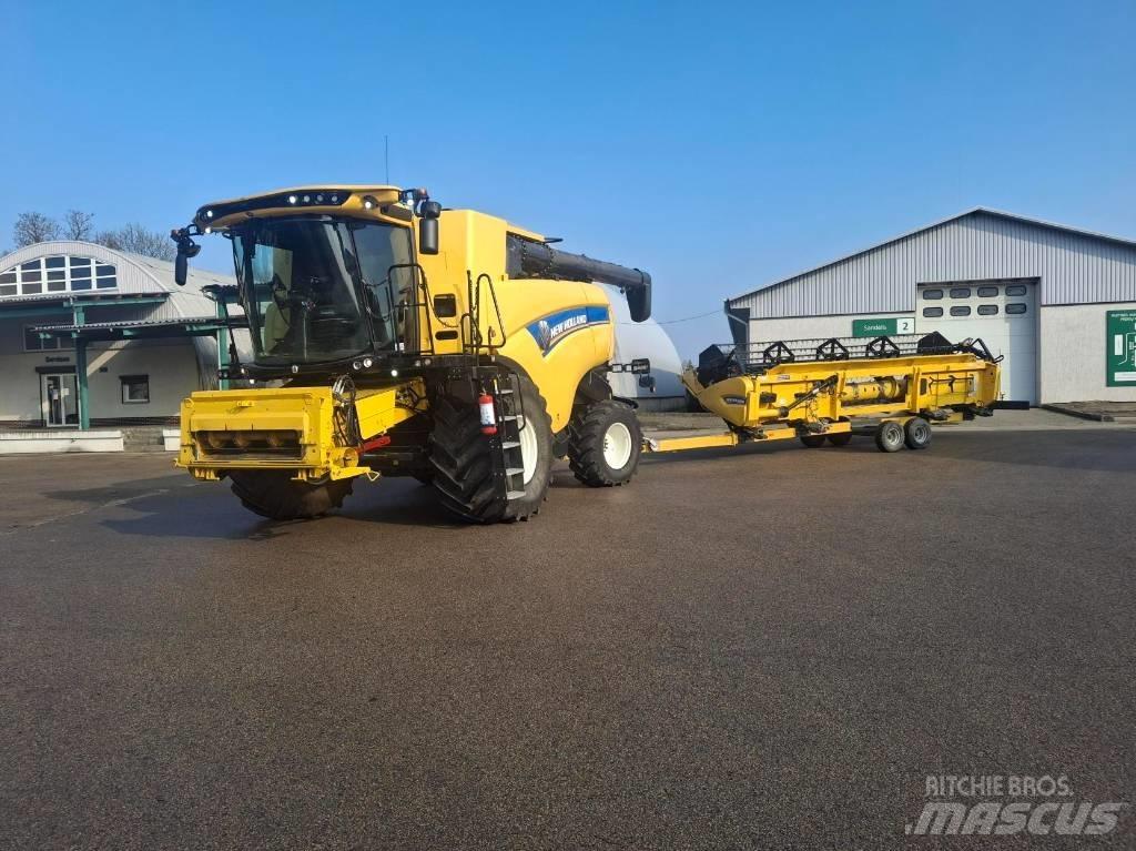 New Holland CX8.70 حصادات