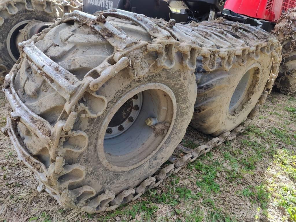 Komatsu 901 TX.1 حصادات