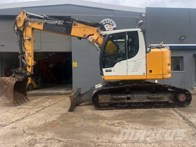 Liebherr R 914 حفارات زحافة