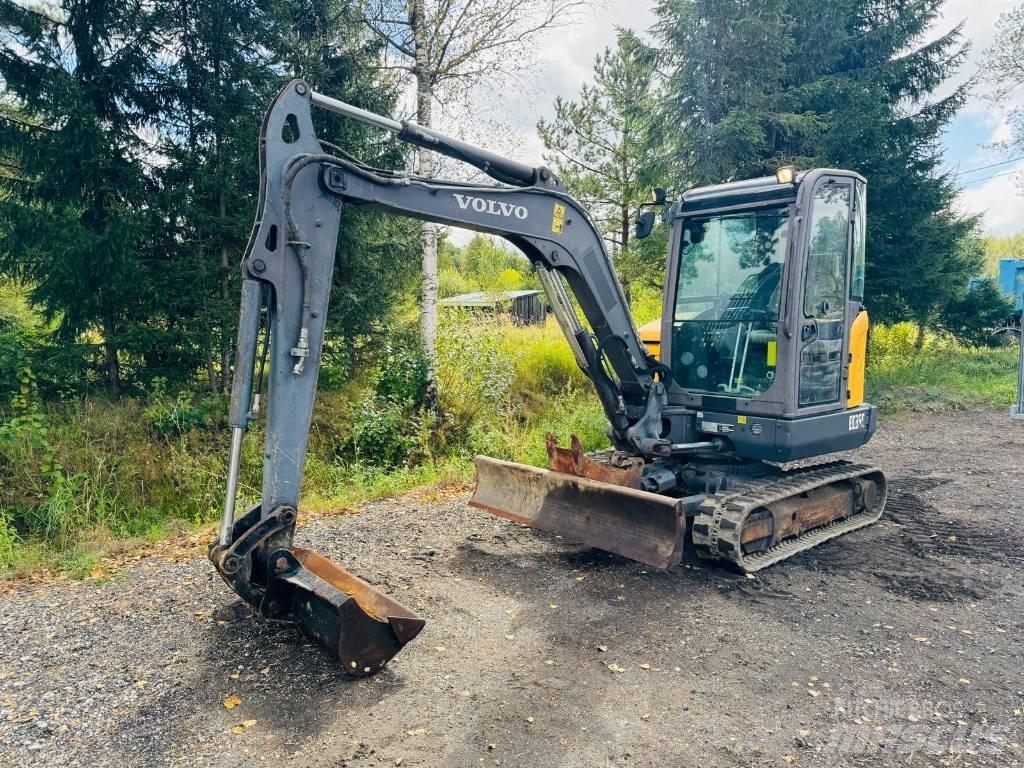 Volvo EC 35 C حفارات صغيرة أقل من 7 طن (حفارات صغيرة)