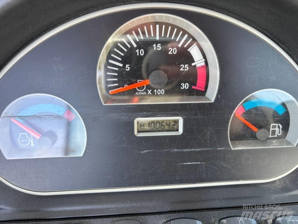CAT 432 F لوادر ذات جرافات عكسية