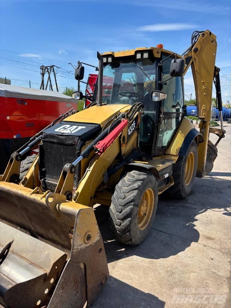 CAT 432 F لوادر ذات جرافات عكسية
