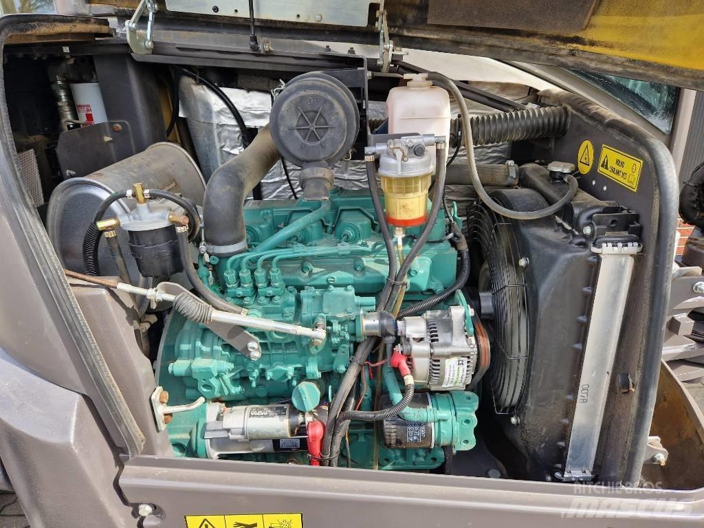 Volvo ECR 50 D حفارات صغيرة أقل من 7 طن (حفارات صغيرة)