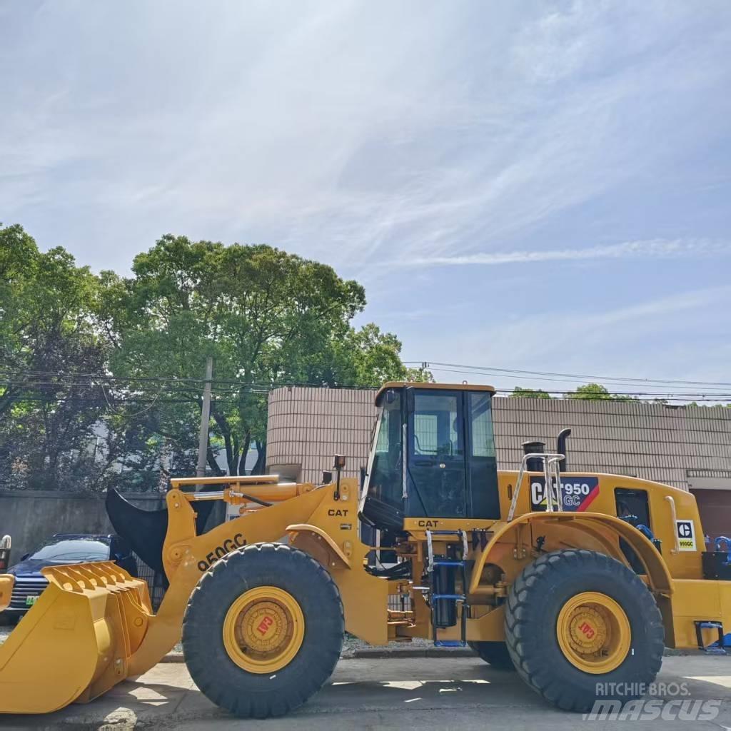 CAT 950 GC لوادر بعجل