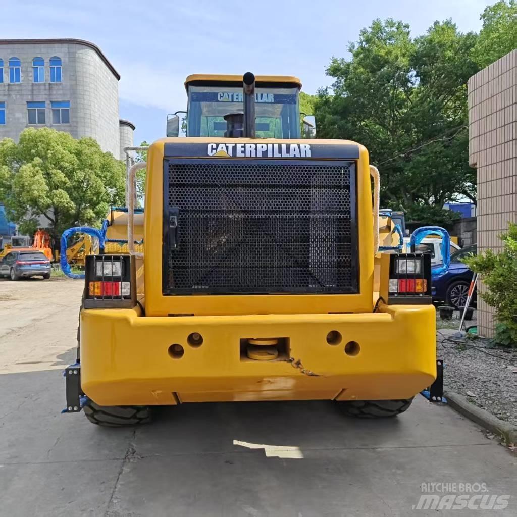 CAT 950 GC لوادر بعجل