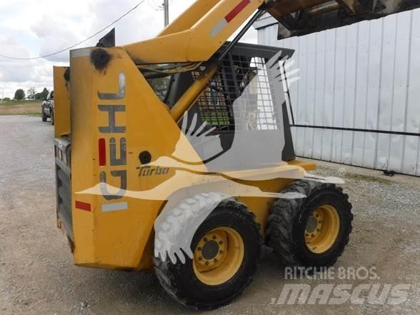 Gehl 5635DXT لوادر انزلاقية التوجيه