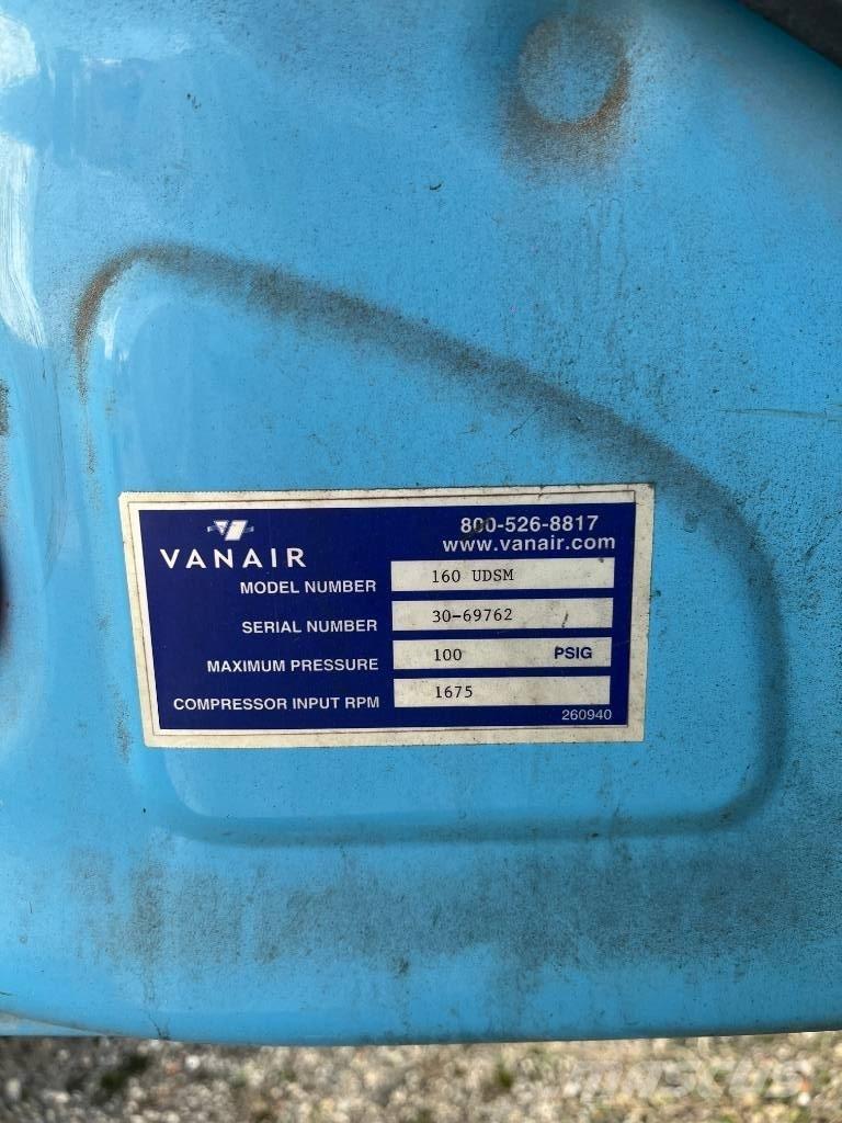 VANAIR 160 UDSM شاحنات ذات صهاريج