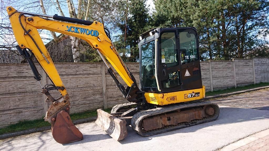 JCB 57 حفارات زحافة