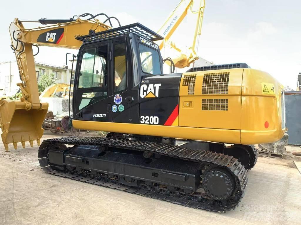 CAT 320D حفارات زحافة