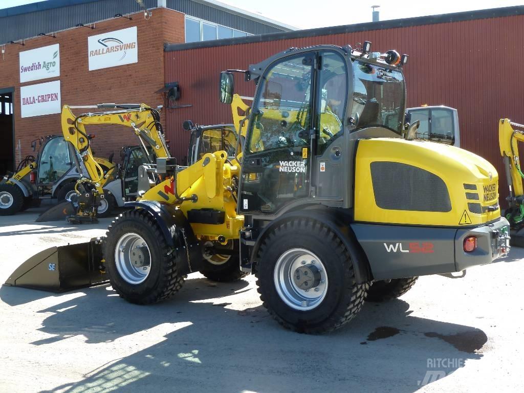 Wacker Neuson WL52 لوادر بعجل