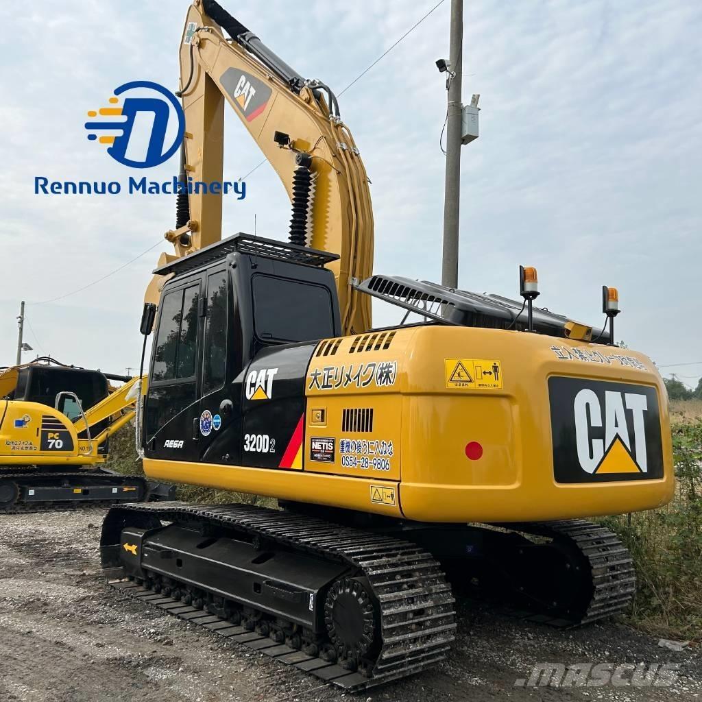 CAT 320D2 حفارات زحافة