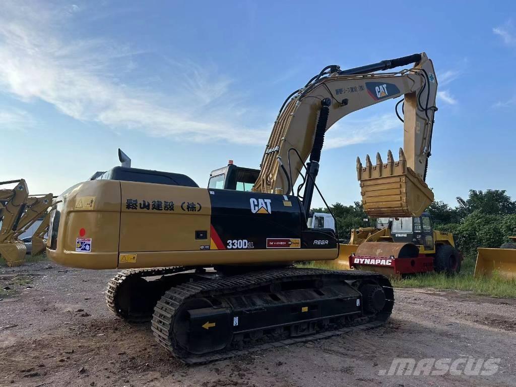 CAT 330D حفارات زحافة