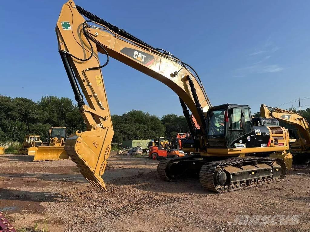 CAT 330D حفارات زحافة