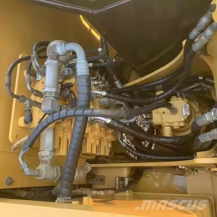CAT 307 E2 حفارات زحافة