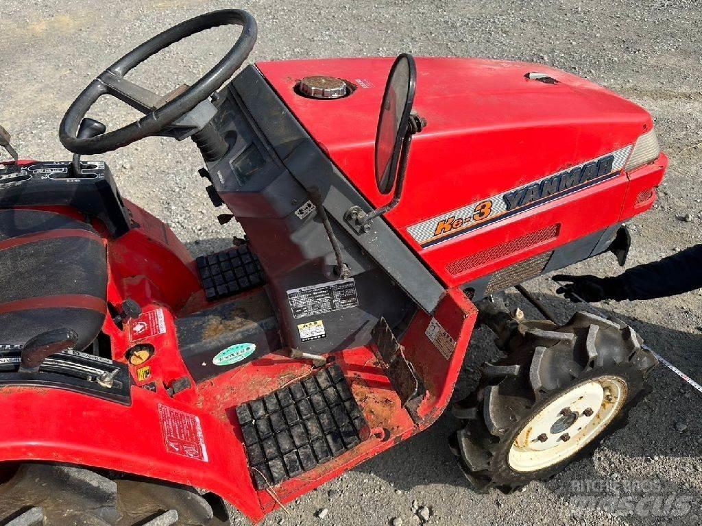 Yanmar KE-3D الجرارات