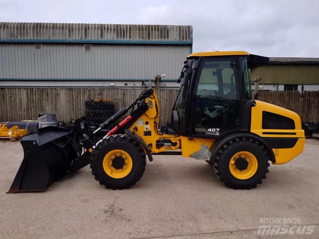 JCB 407 لوادر بعجل