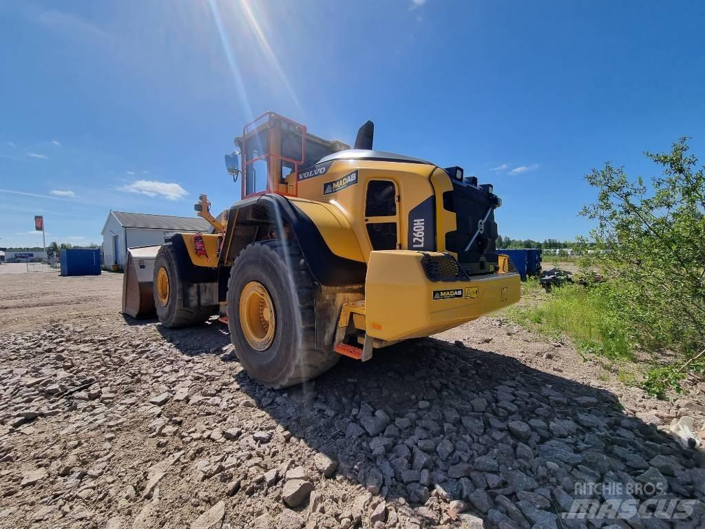 Volvo L 260 H لوادر بعجل