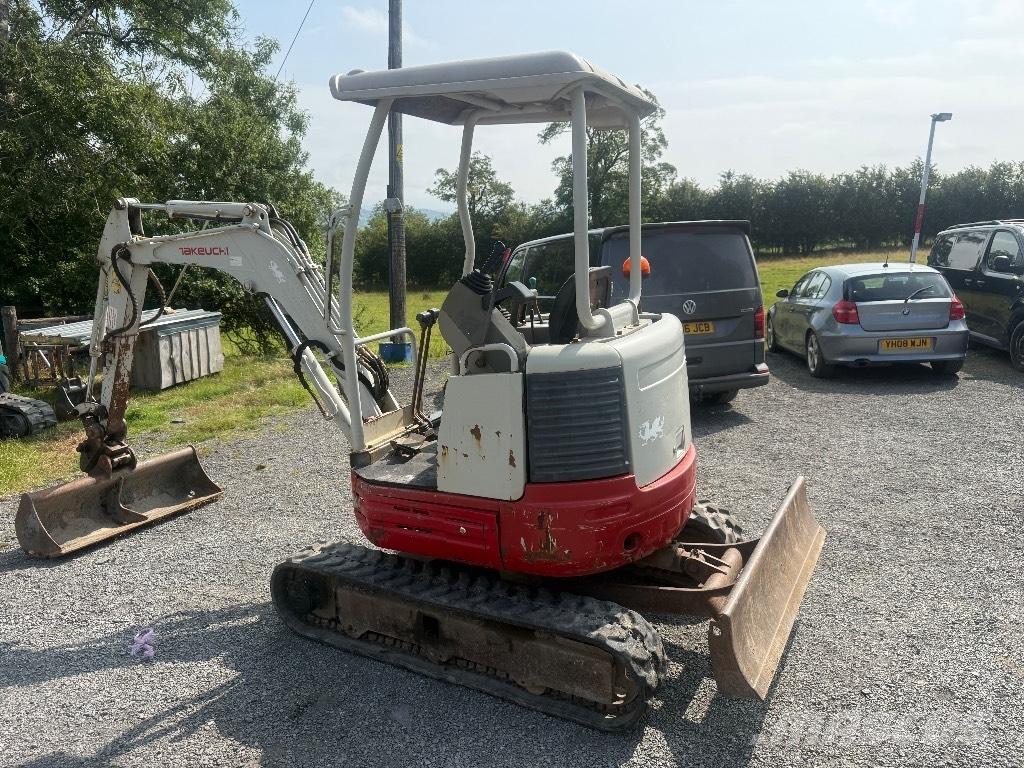 Takeuchi TB 23 R حفارات صغيرة أقل من 7 طن (حفارات صغيرة)