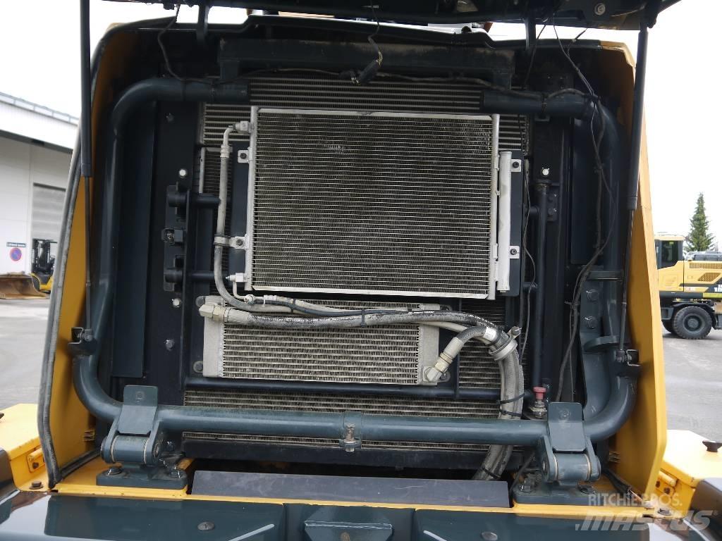 Hyundai HL 940 لوادر بعجل