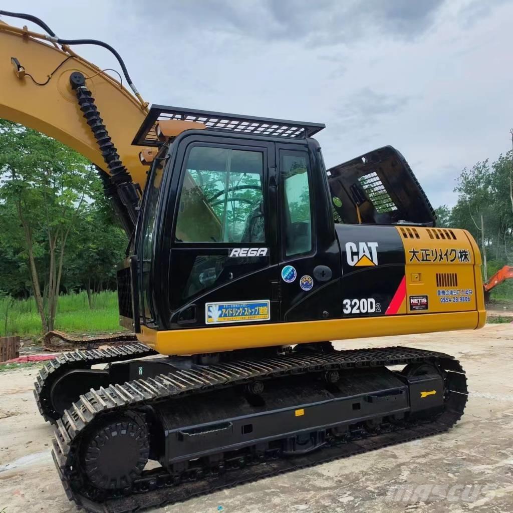 Cabe 320D2 حفارات زحافة