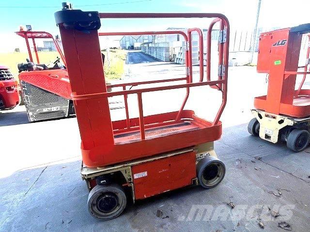 JLG 1230 ES رافعات مقصية الشكل