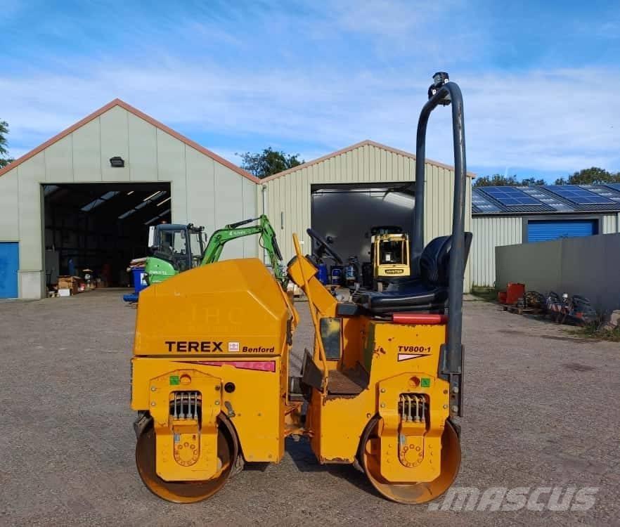 Terex TV 800 مداحل ثنائية الاسطوانة