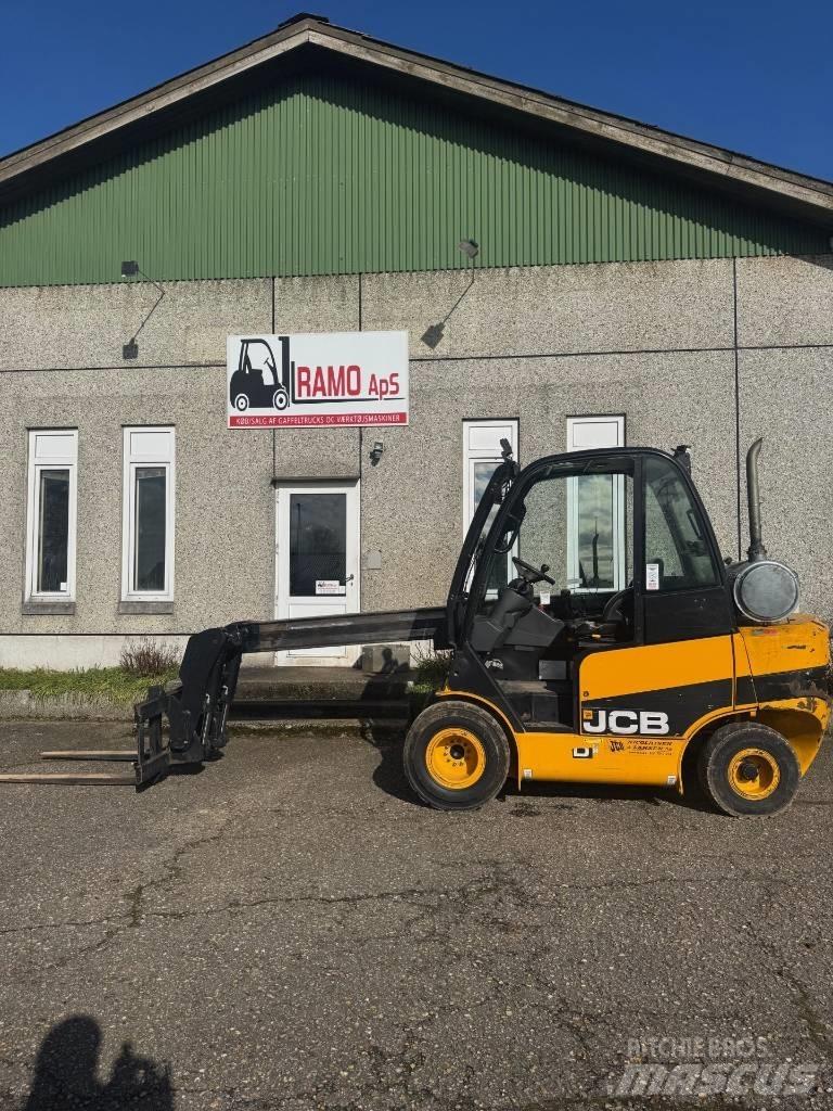 JCB TLT 30 D شاحنات الديزل