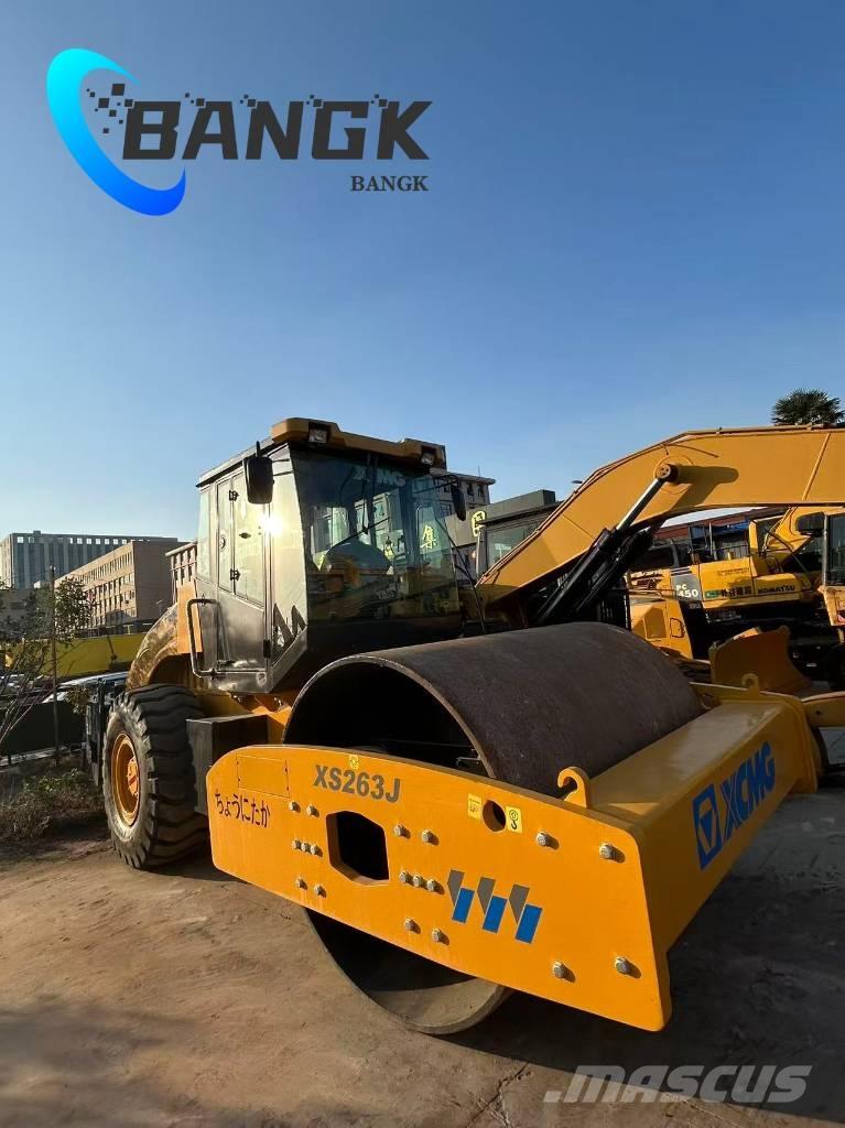 XCMG XS 263 J مداحل أحادية الأسطوانة