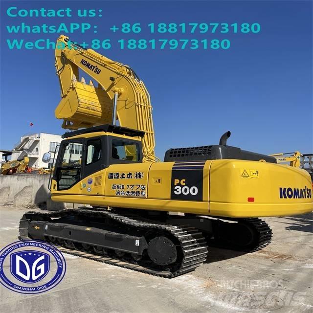 Komatsu PC 300-7 حفارات زحافة