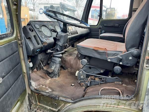 Mercedes-Benz 1213 شاحنات مسطحة/مفصلية الجوانب