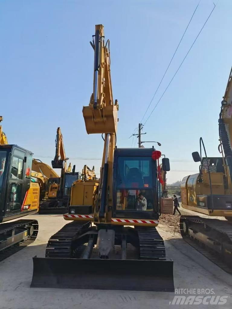 CAT 307E حفارات زحافة