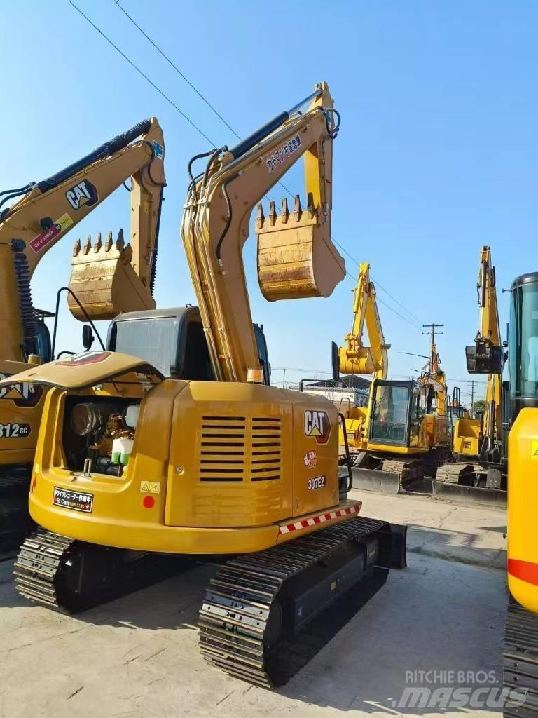 CAT 307E حفارات زحافة