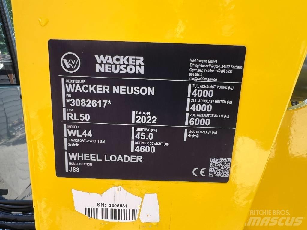 Wacker Neuson WL 44 لوادر بعجل