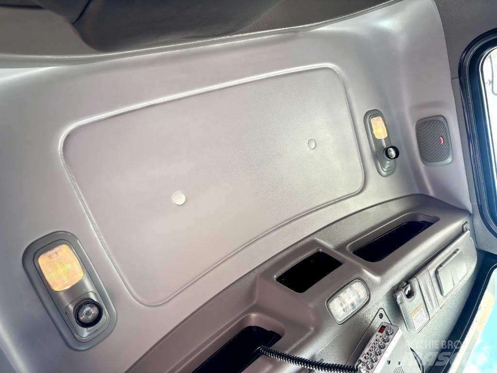 Peterbilt 389 وحدات الجر