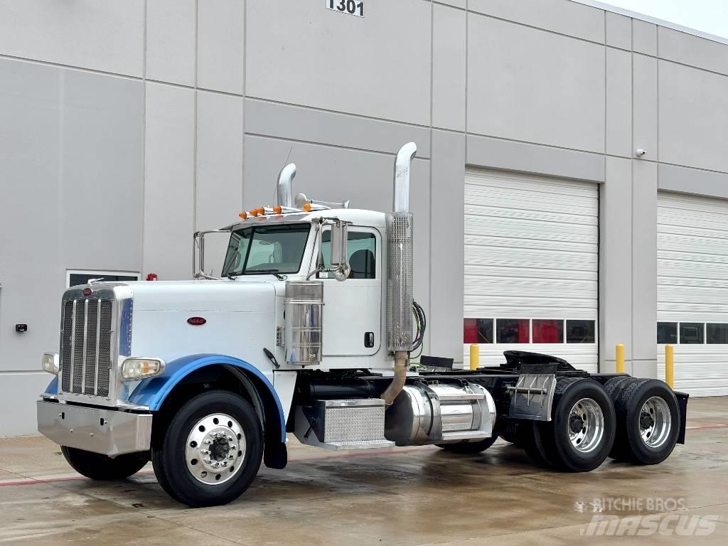 Peterbilt 388 وحدات الجر