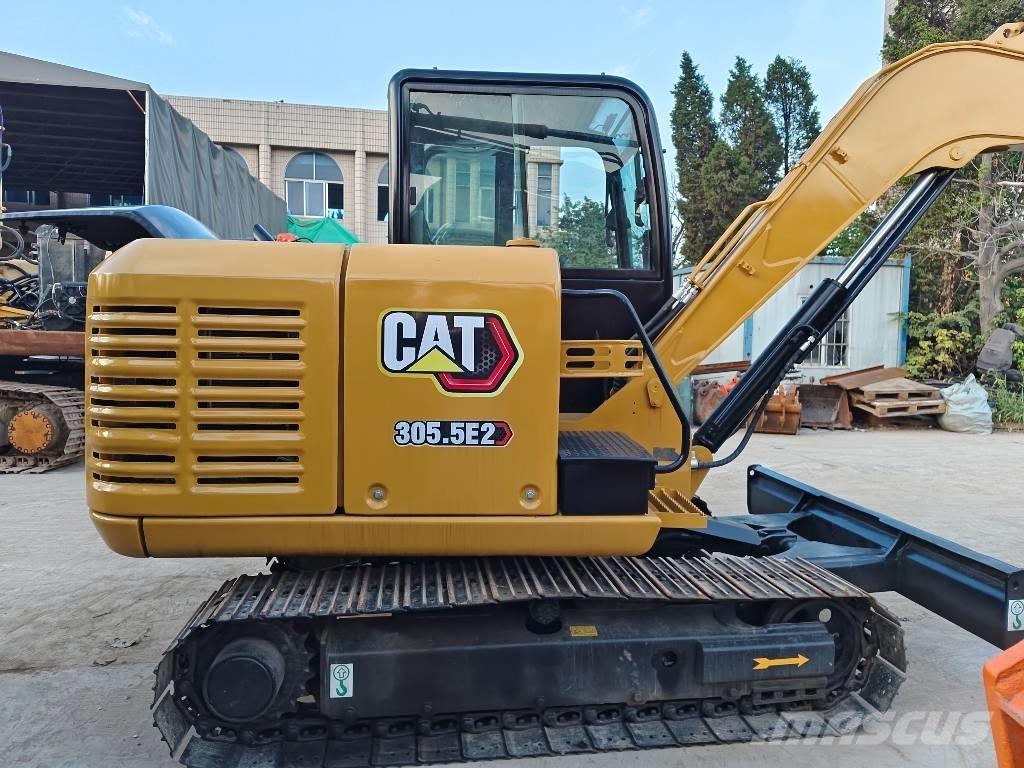 CAT 305.5 E CR حفارات صغيرة أقل من 7 طن (حفارات صغيرة)