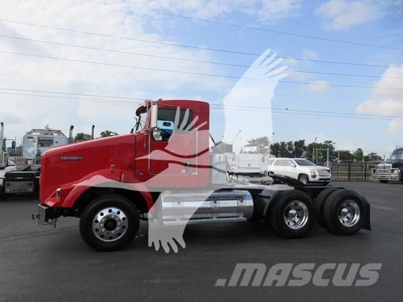 Kenworth T800 وحدات الجر