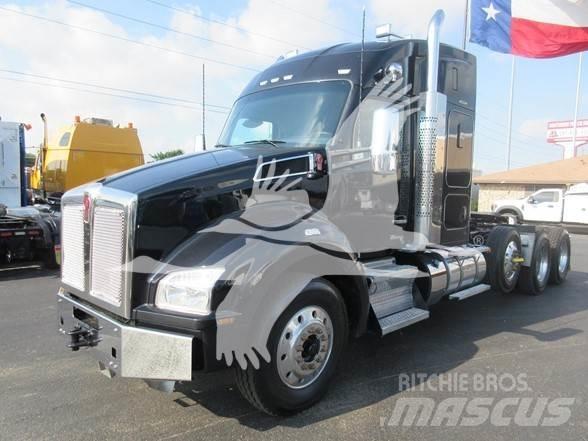 Kenworth T880 وحدات الجر