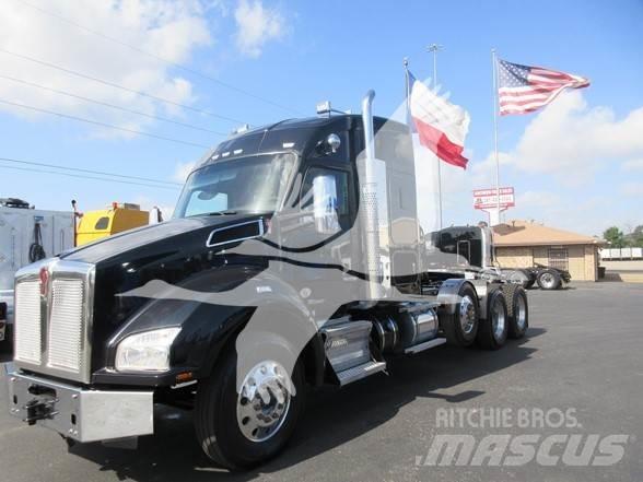 Kenworth T880 وحدات الجر