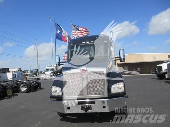 Kenworth T880 وحدات الجر