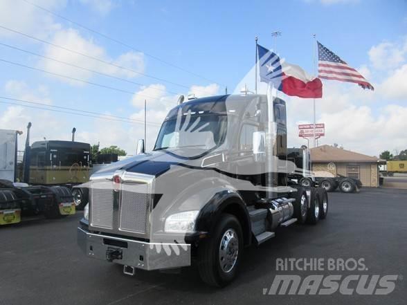 Kenworth T880 وحدات الجر