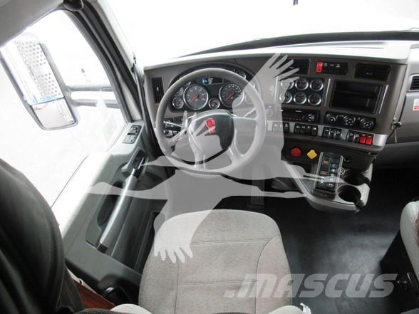 Kenworth T880 وحدات الجر
